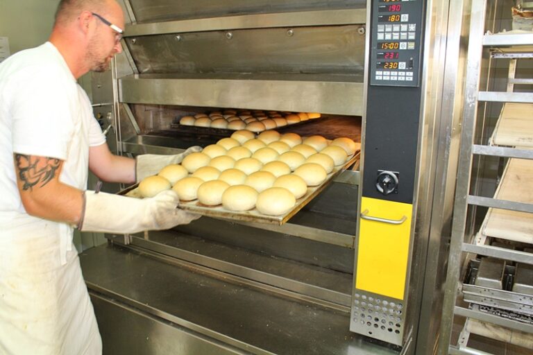Werkstattladen & Bio Bäckerei